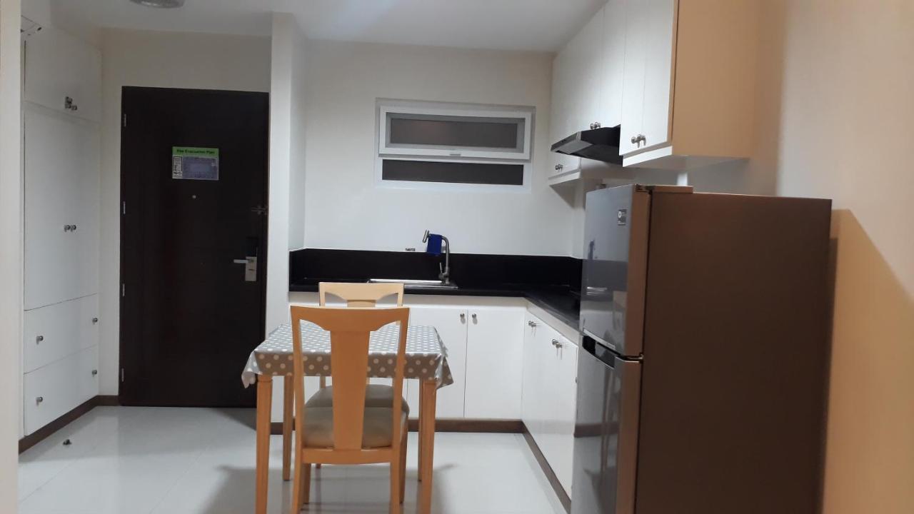 Amazing Condo In Premier La Grande Tower Angeles Kültér fotó